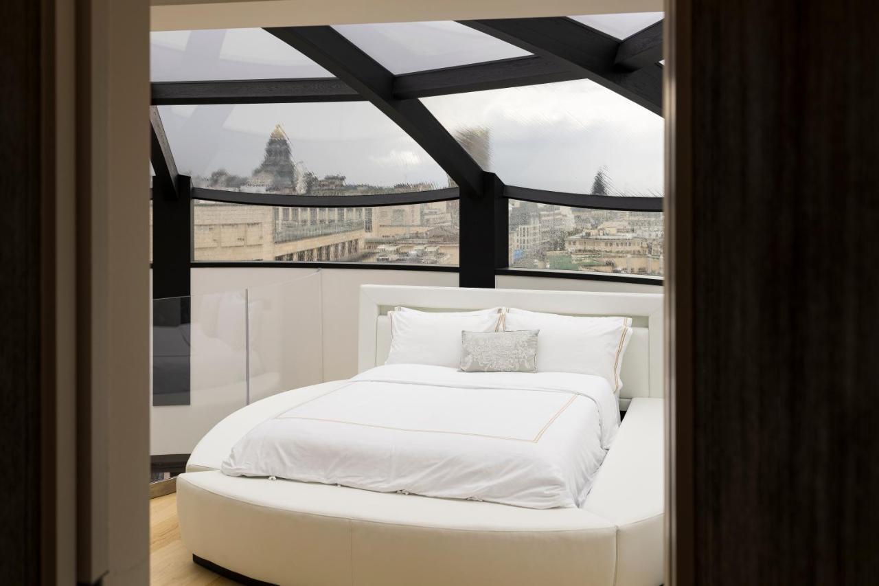 Triplex Penthouse In The Center * Bruxelles