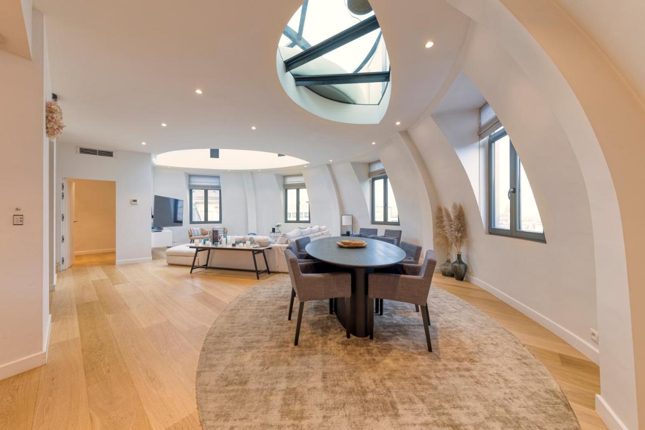 Triplex Penthouse In The Center Bruxelles