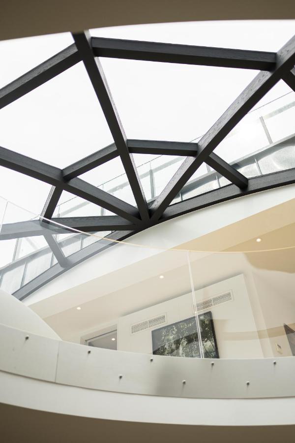 Triplex Penthouse In The Center Aparthotel Bruxelles