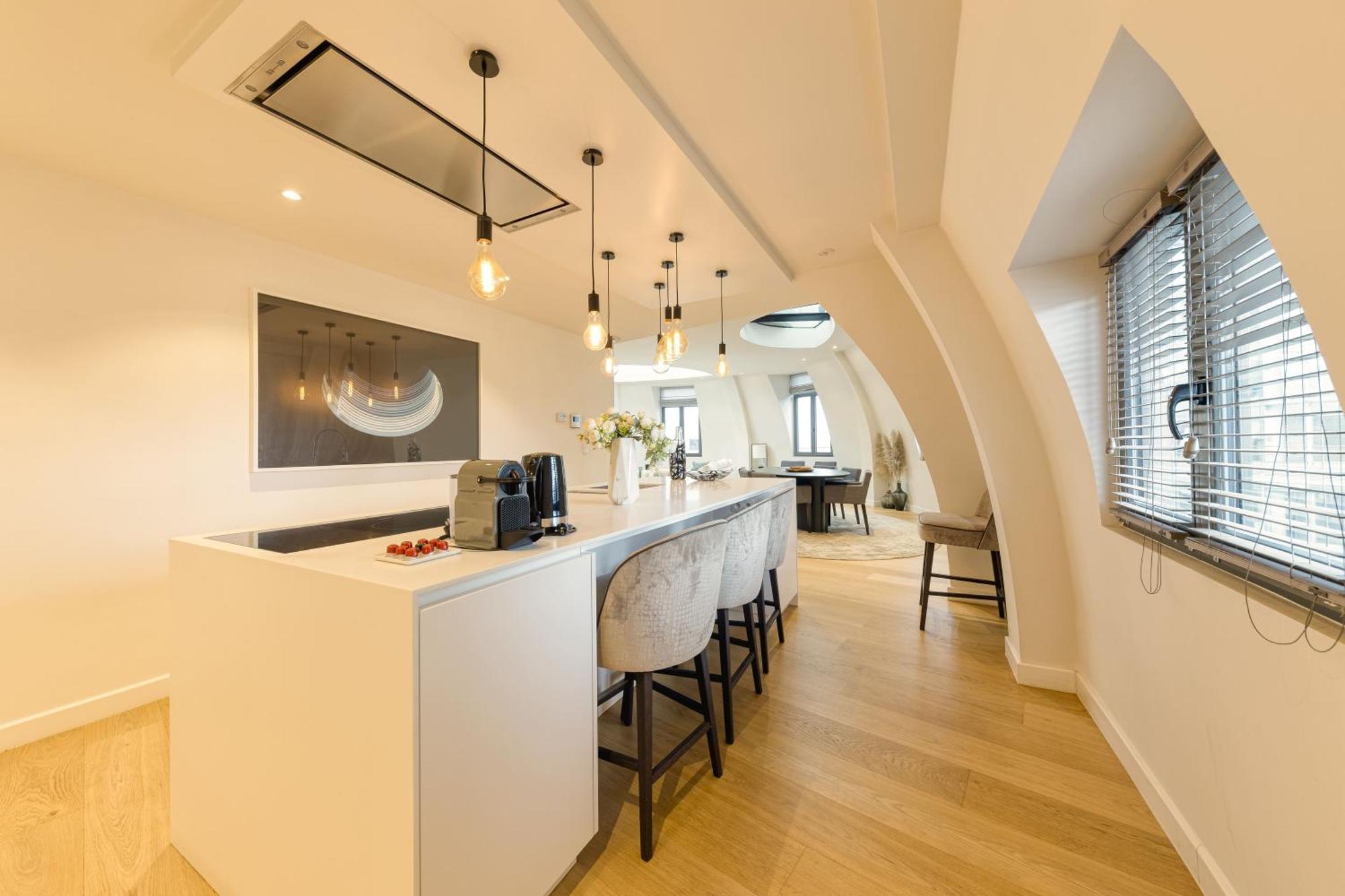 Triplex Penthouse In The Center Bruxelles